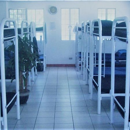 Luneta Dormitory - Hostel Manila Ngoại thất bức ảnh